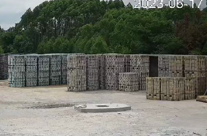 桂林透水磚廠(chǎng)家湘祁水泥制品新年祝福